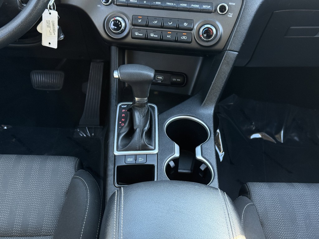 2020 Kia Sportage Image 22