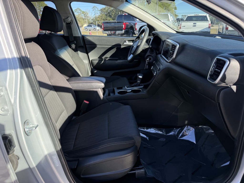 2020 Kia Sportage Image 26