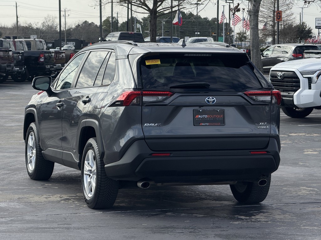 2021 Toyota Rav4 Image 10
