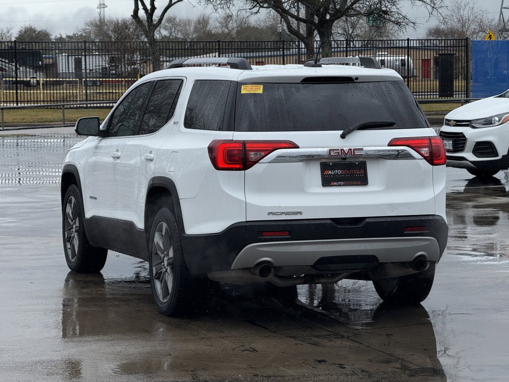 2019 GMC Acadia Image 8