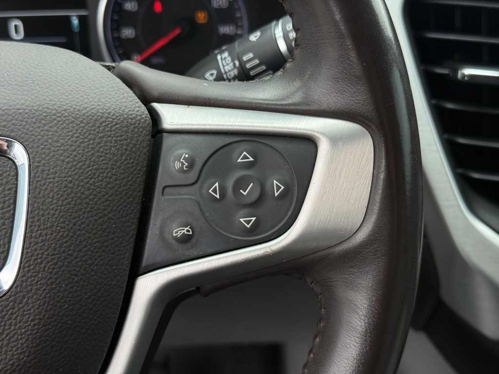 2019 GMC Acadia Image 17