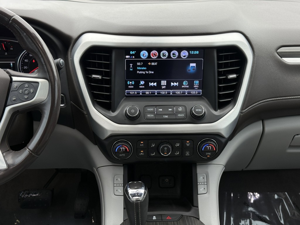 2019 GMC Acadia Image 19