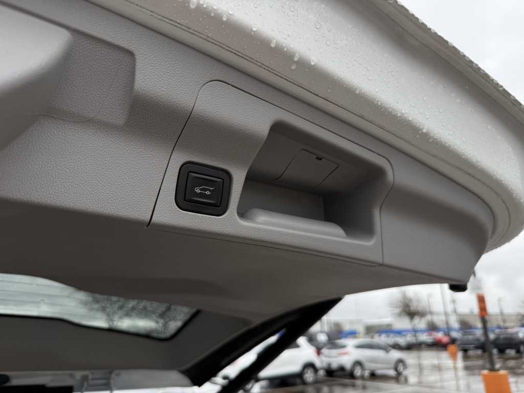 2019 GMC Acadia Image 38