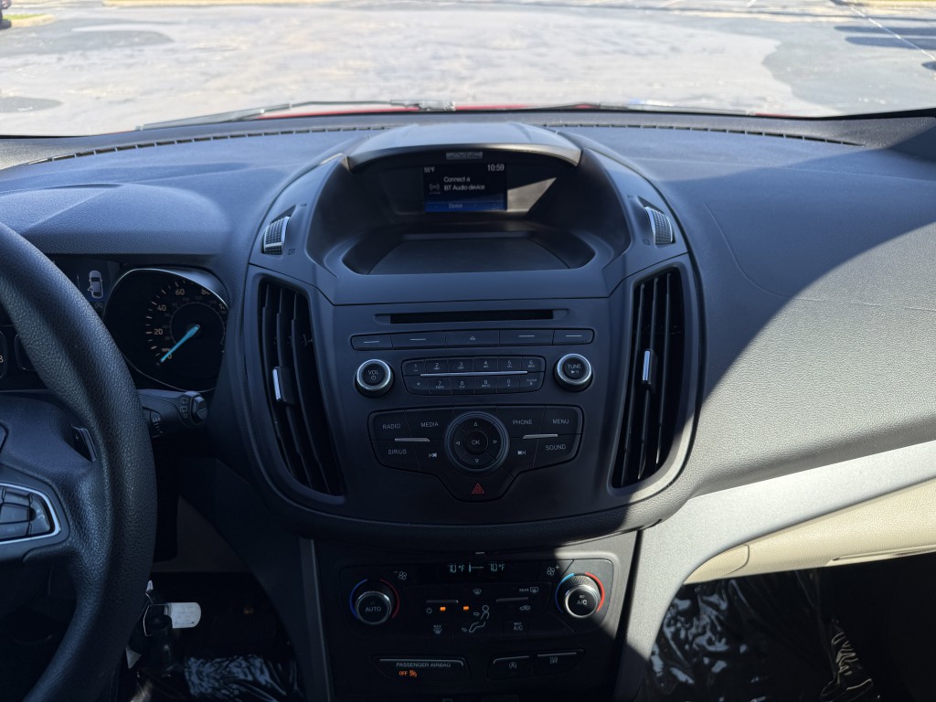 2017 Ford Escape Image 19