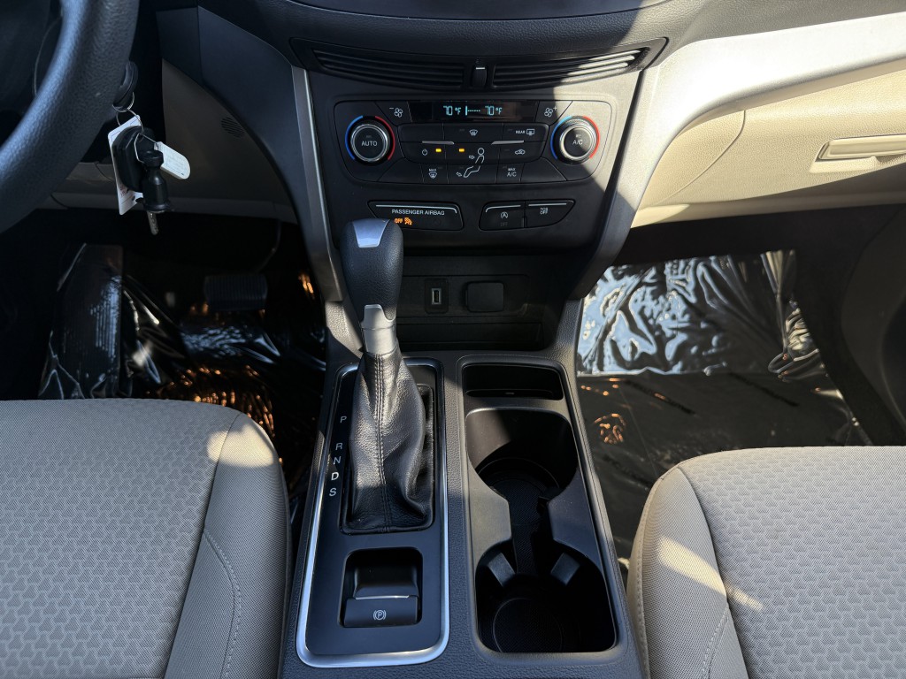 2017 Ford Escape Image 22