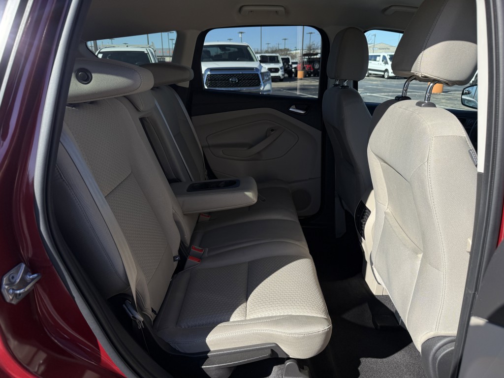 2017 Ford Escape Image 29