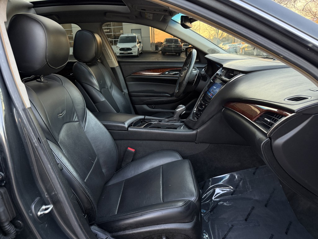 2015 Cadillac CTS Image 29