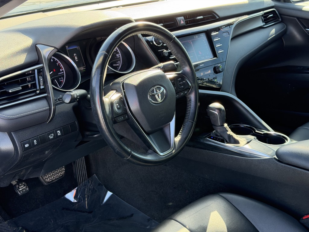 2020 Toyota Camry Image 12