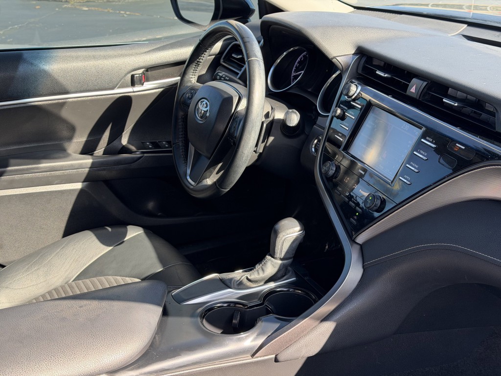 2020 Toyota Camry Image 13