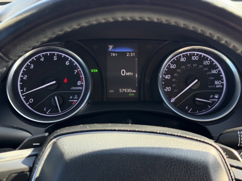 2020 Toyota Camry Image 18