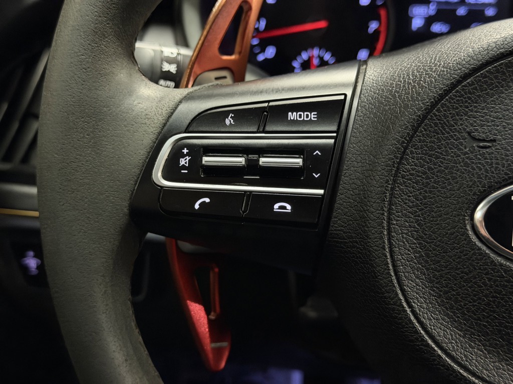 2019 Kia Stinger Image 16