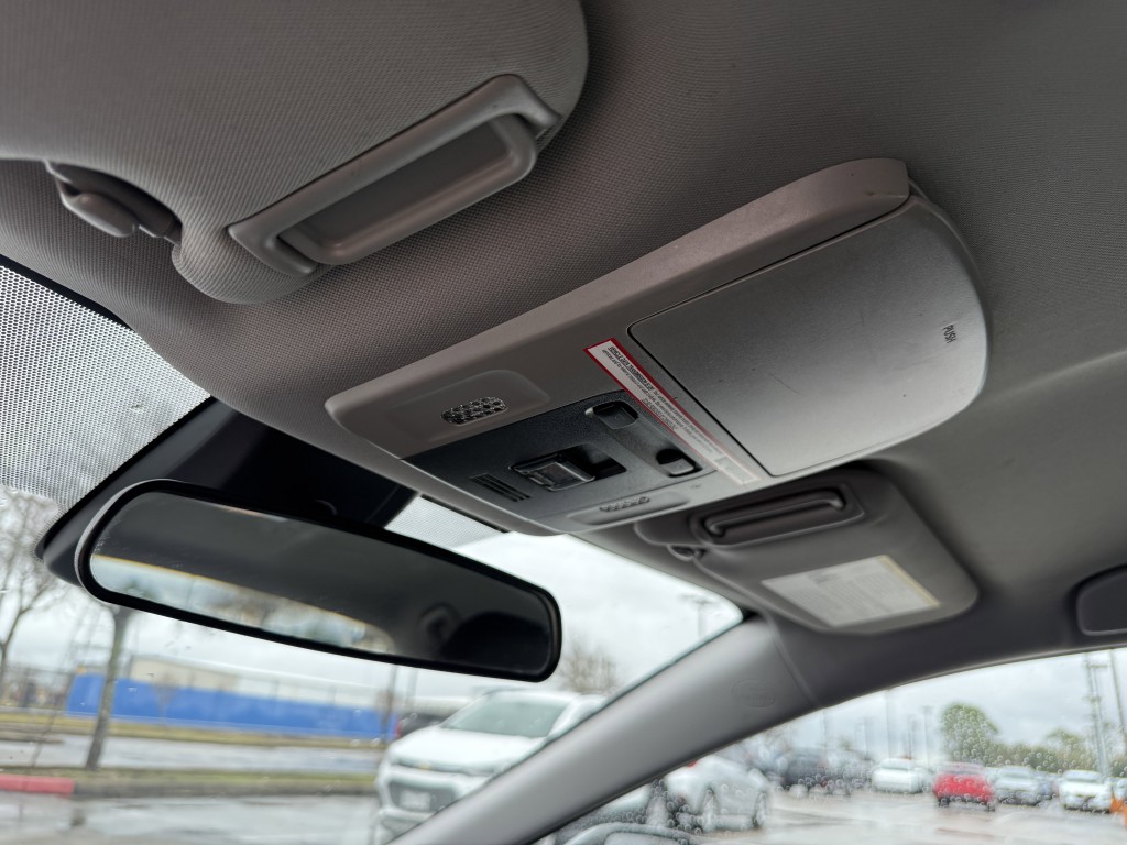 2019 Toyota Camry Image 28