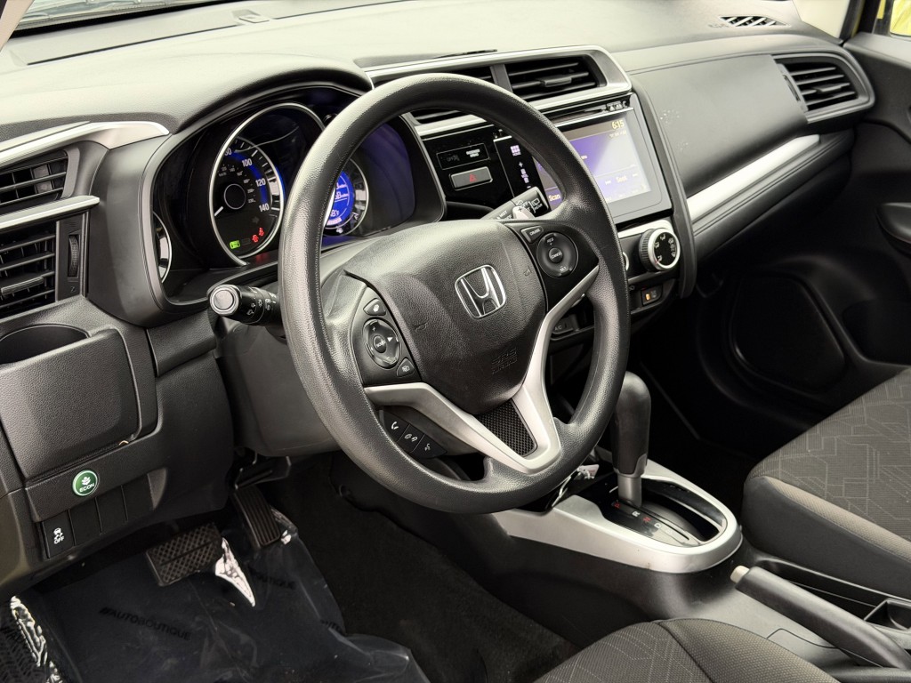 2017 Honda Fit Image 12