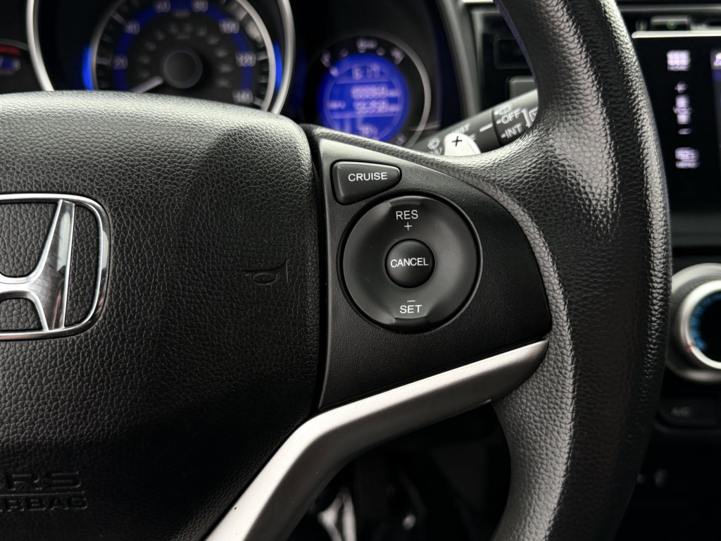 2017 Honda Fit Image 17