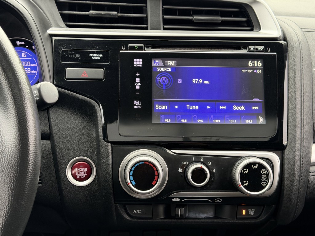 2017 Honda Fit Image 19