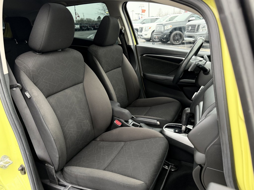 2017 Honda Fit Image 24