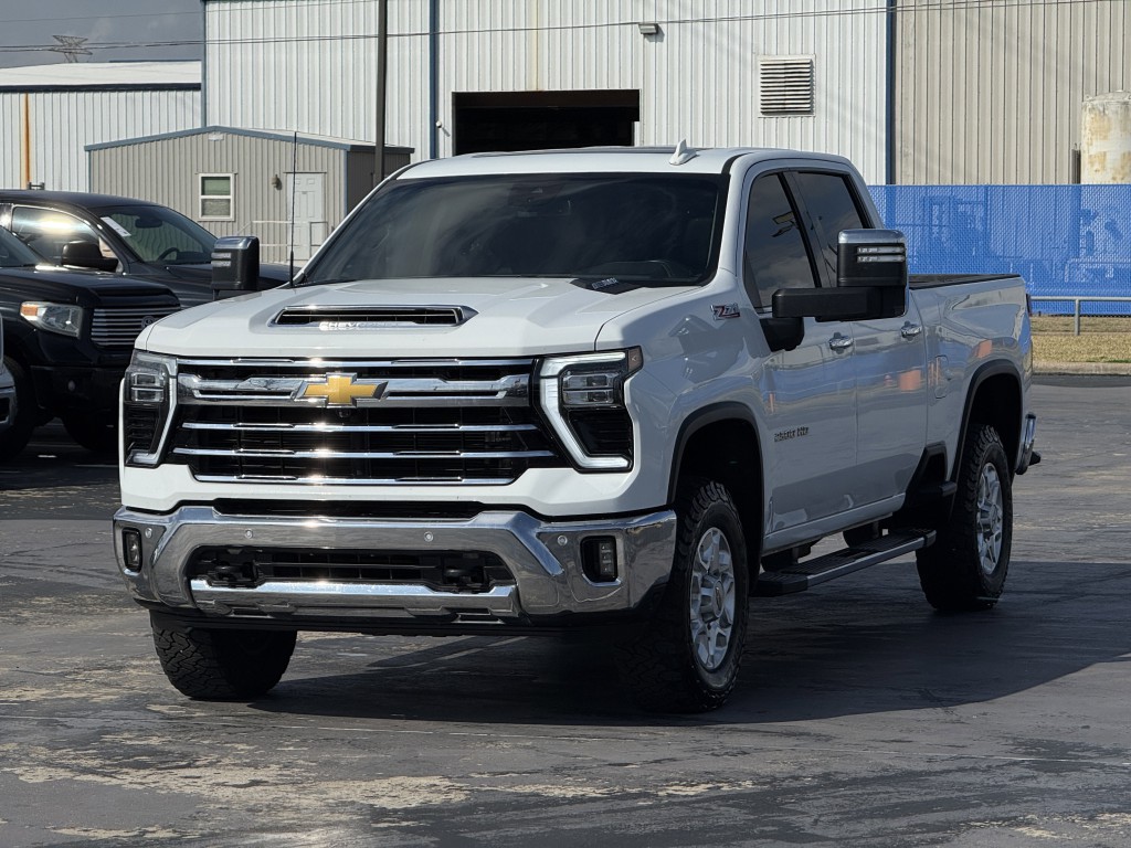 2024 Chevrolet Silverado 1500 Image 5