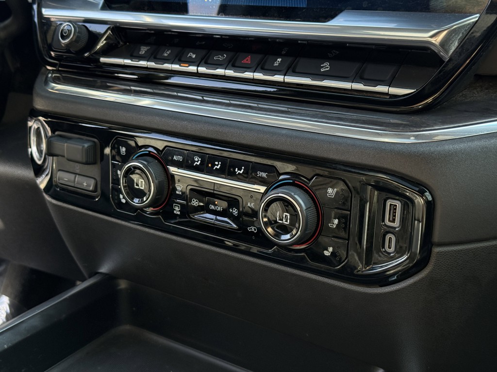 2024 Chevrolet Silverado 1500 Image 21