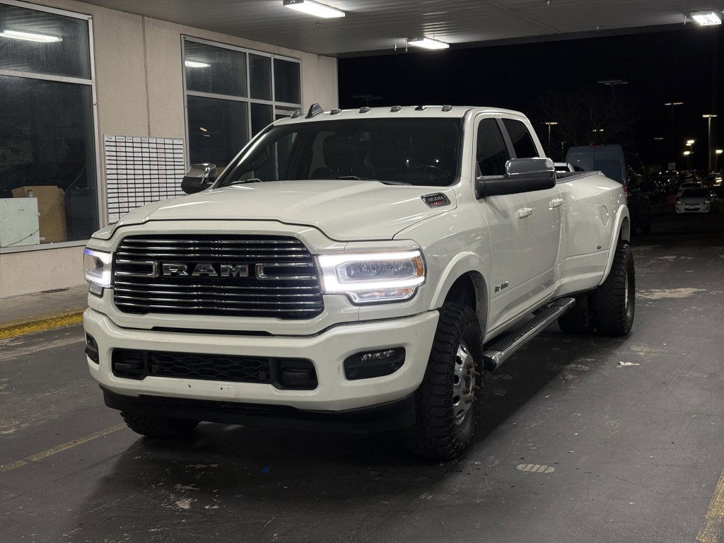 2021 RAM 3500 Image 5