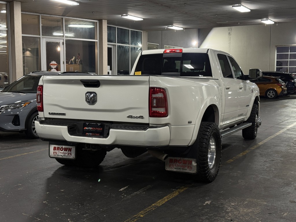 2021 RAM 3500 Image 8