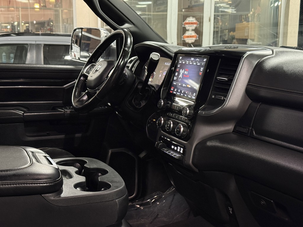 2021 RAM 3500 Image 13