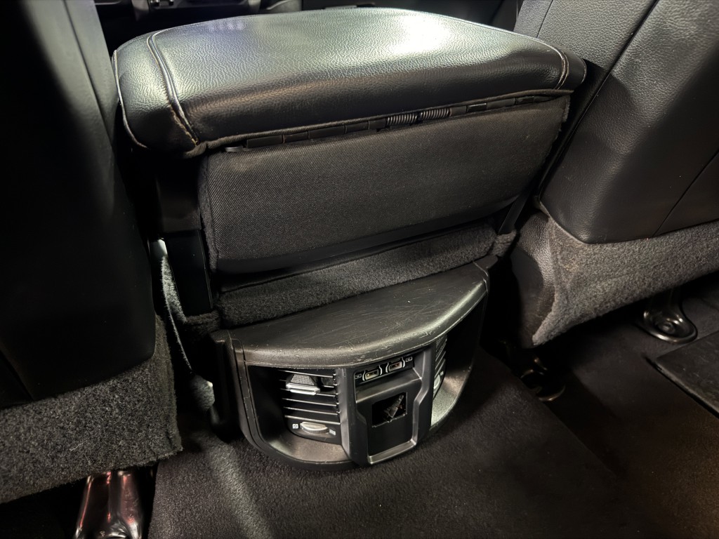 2021 RAM 3500 Image 31