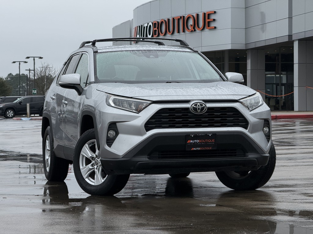 2021 Toyota Rav4 Image 3