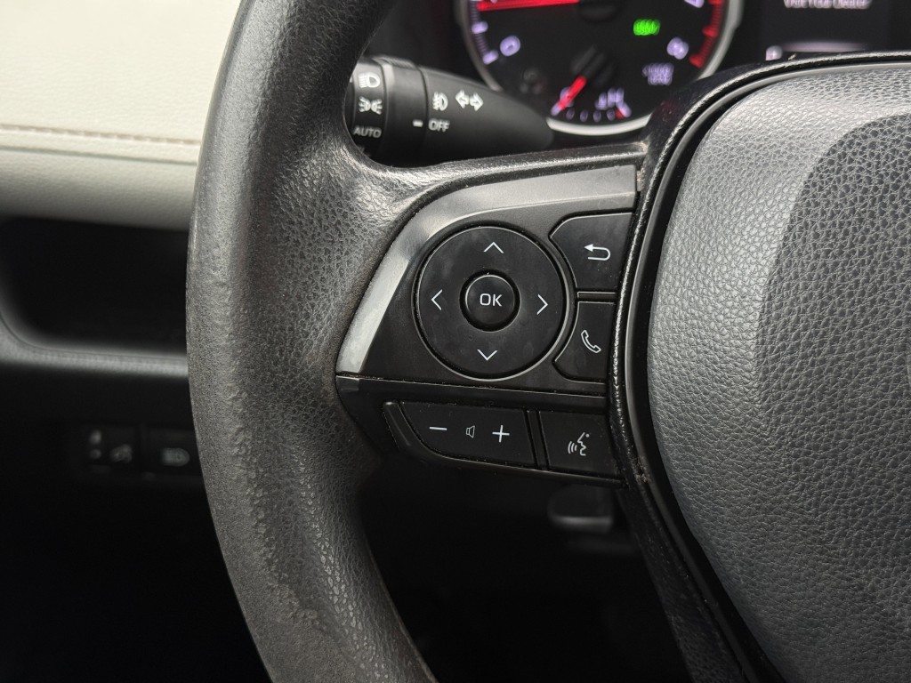 2021 Toyota Rav4 Image 17