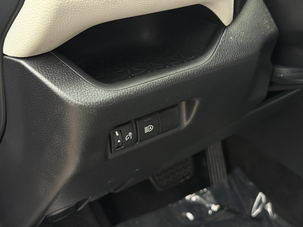 2021 Toyota Rav4 Image 27