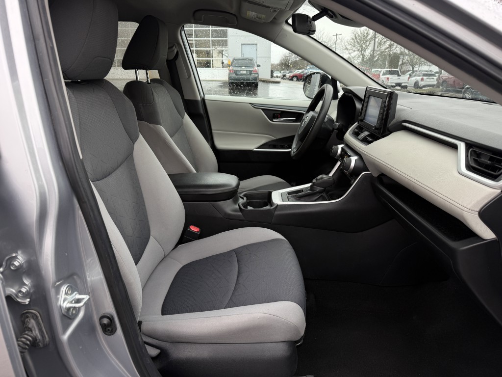 2021 Toyota Rav4 Image 30