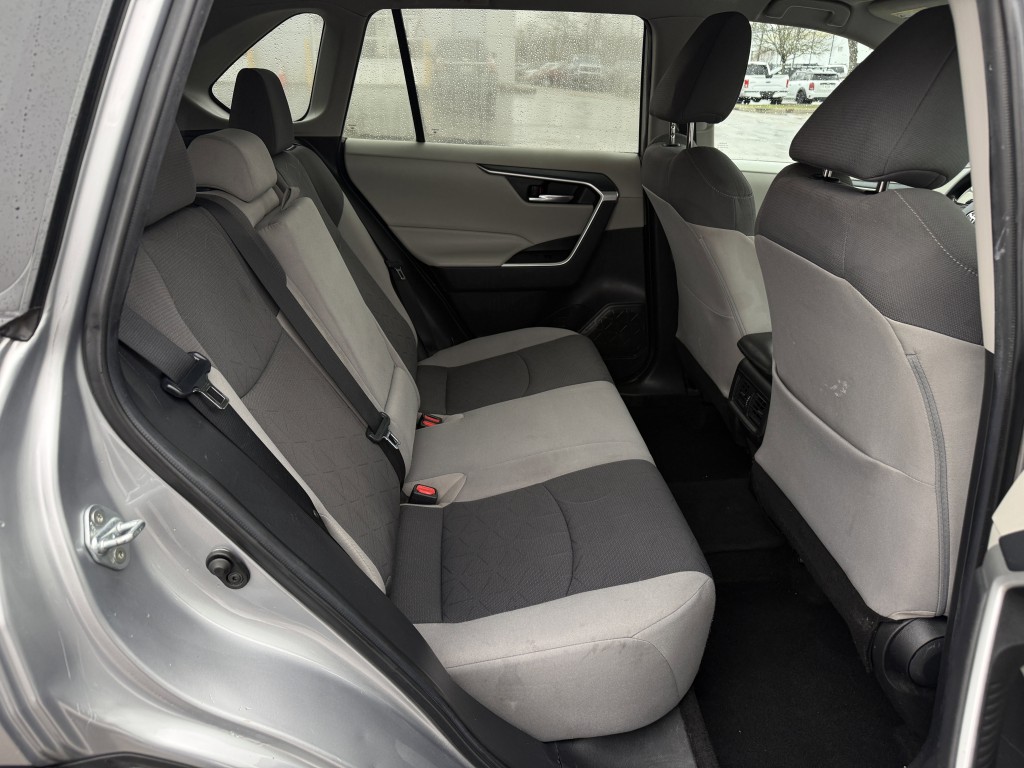 2021 Toyota Rav4 Image 32