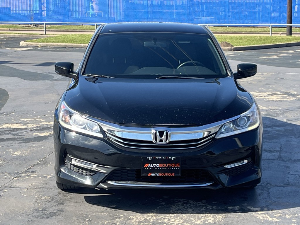 2017 Honda Accord Image 5