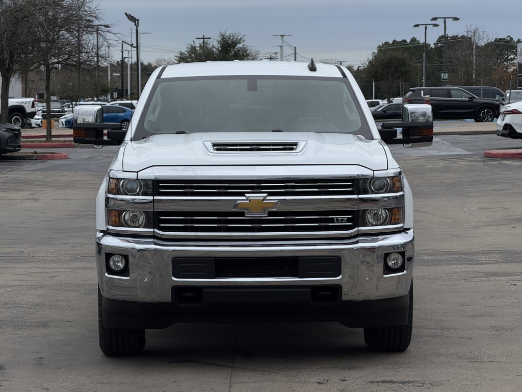 2017 Chevrolet Silverado 1500 Image 6