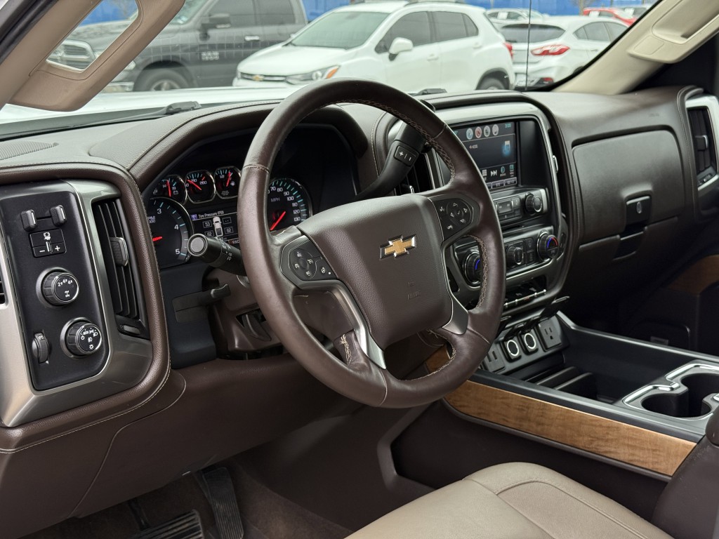 2017 Chevrolet Silverado 1500 Image 12