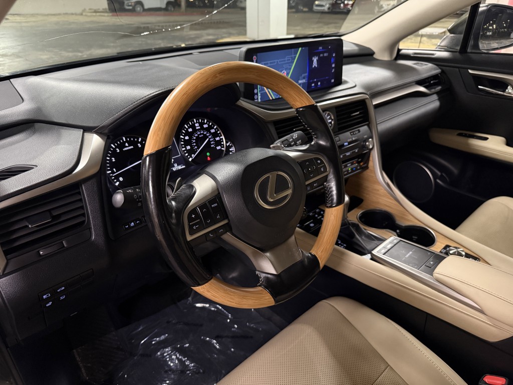 2022 Lexus RX Image 13