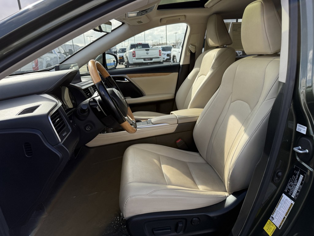 2022 Lexus RX Image 28