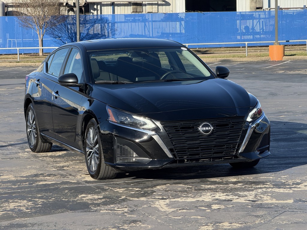 2024 Nissan Altima Image 3