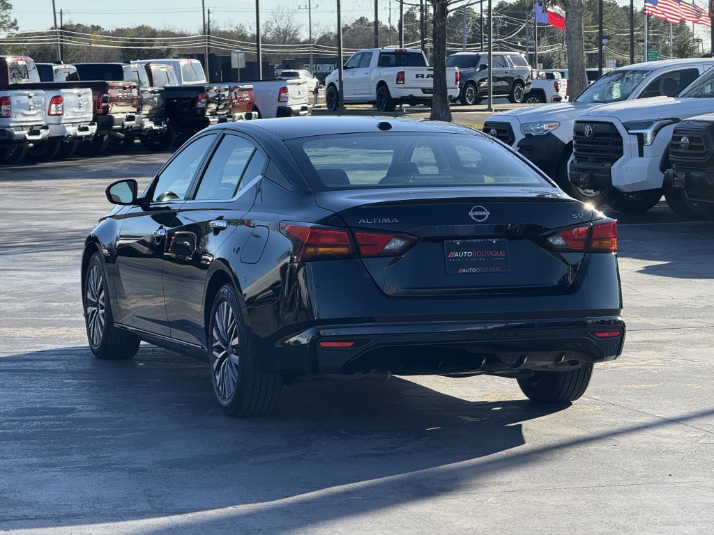 2024 Nissan Altima Image 9