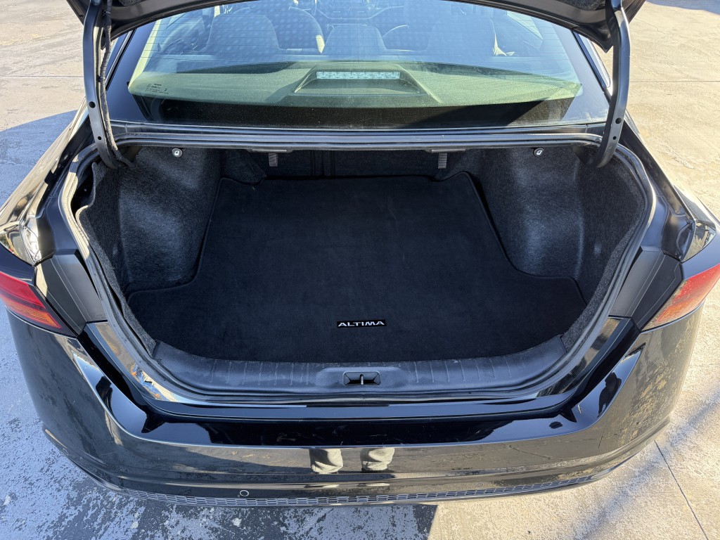 2024 Nissan Altima Image 31