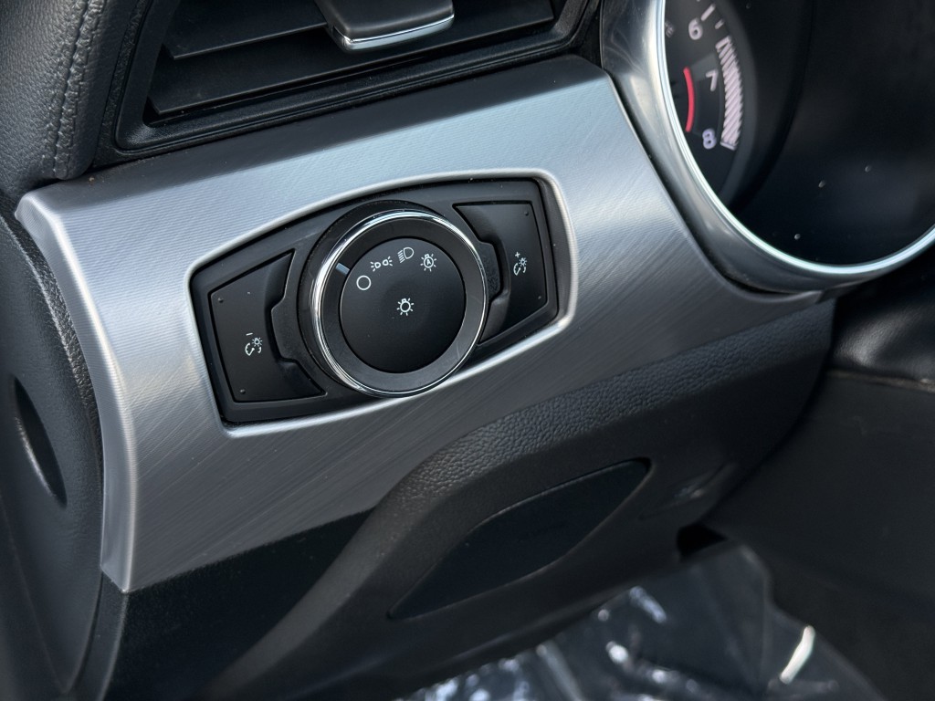 2023 Ford Mustang Image 32