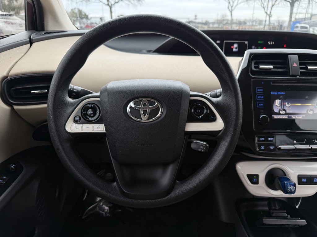 2016 Toyota Prius Image 15