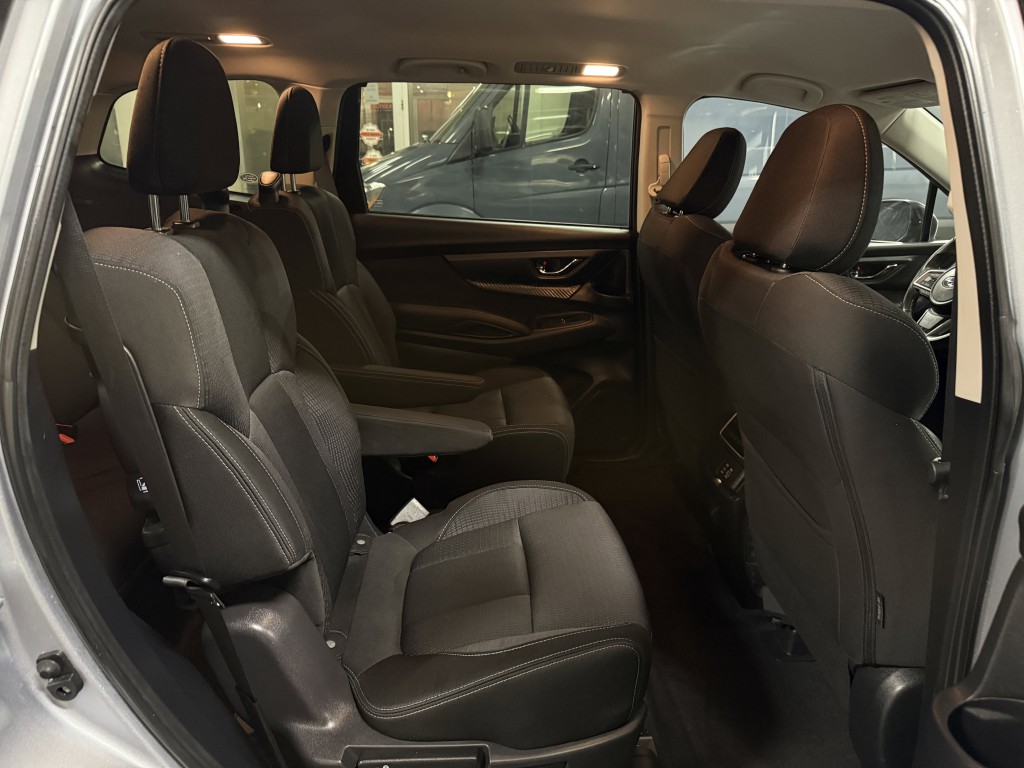 2023 Subaru Ascent Image 28
