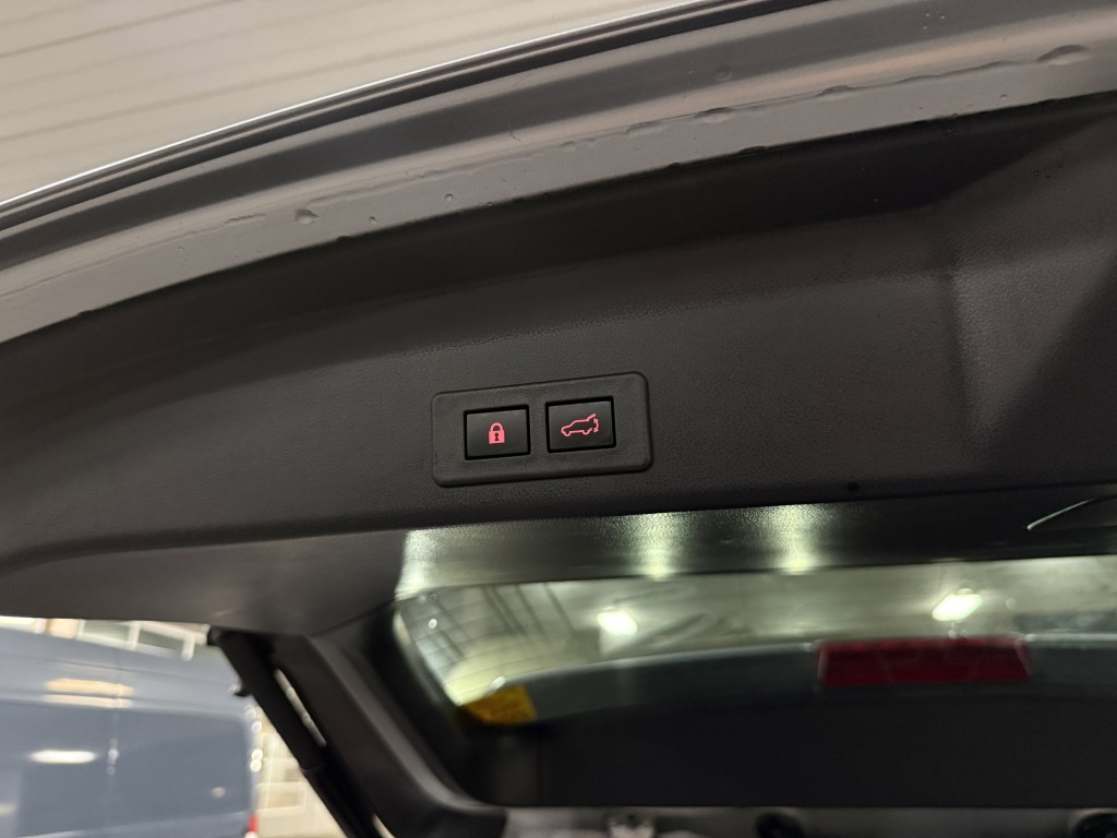 2023 Subaru Ascent Image 33