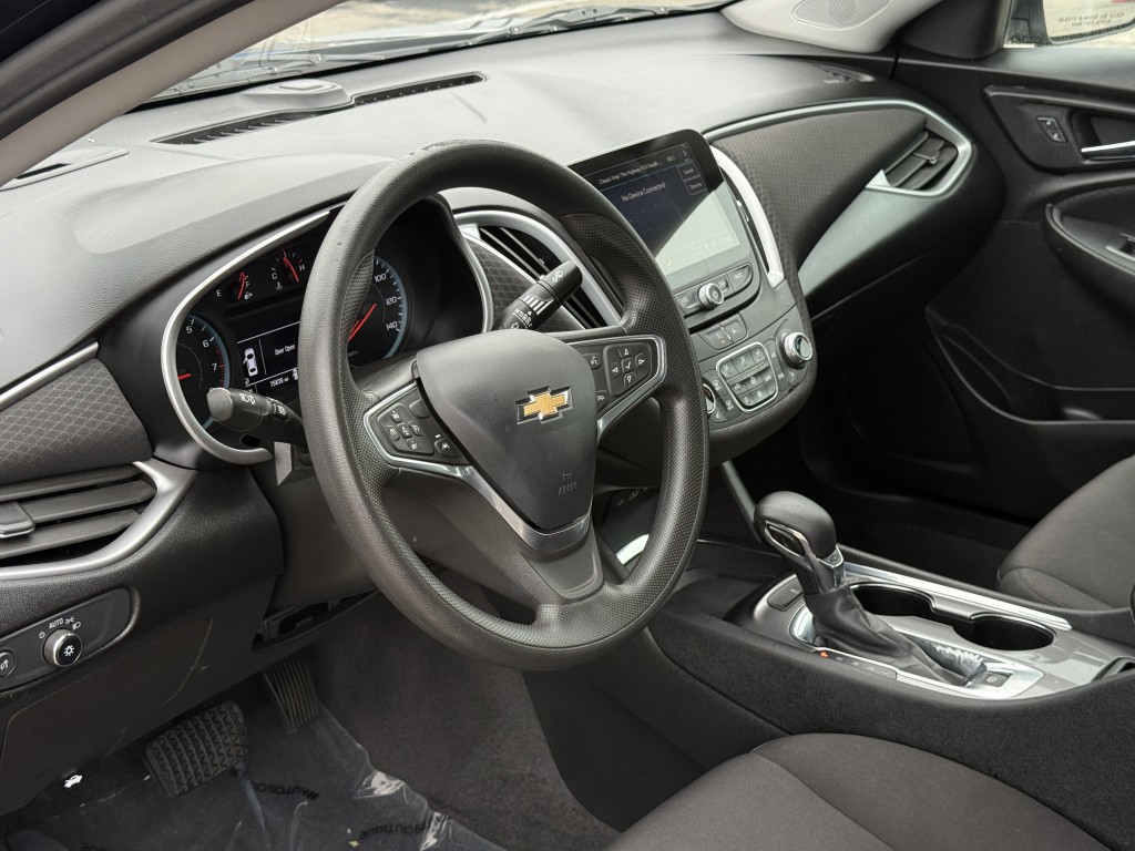 2023 Chevrolet Malibu Image 12