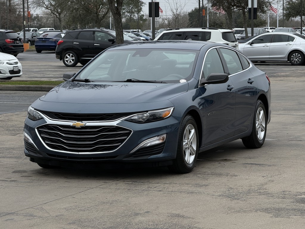 2024 Chevrolet Malibu Image 5