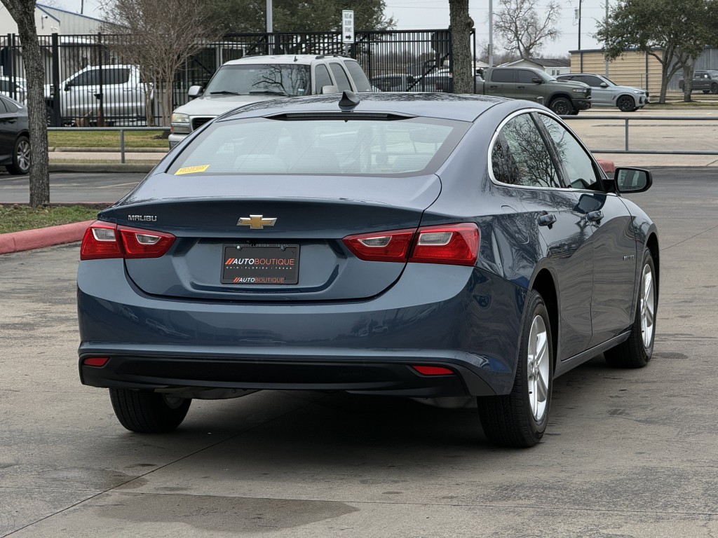 2024 Chevrolet Malibu Image 9
