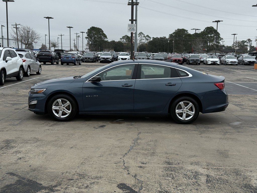 2024 Chevrolet Malibu Image 10
