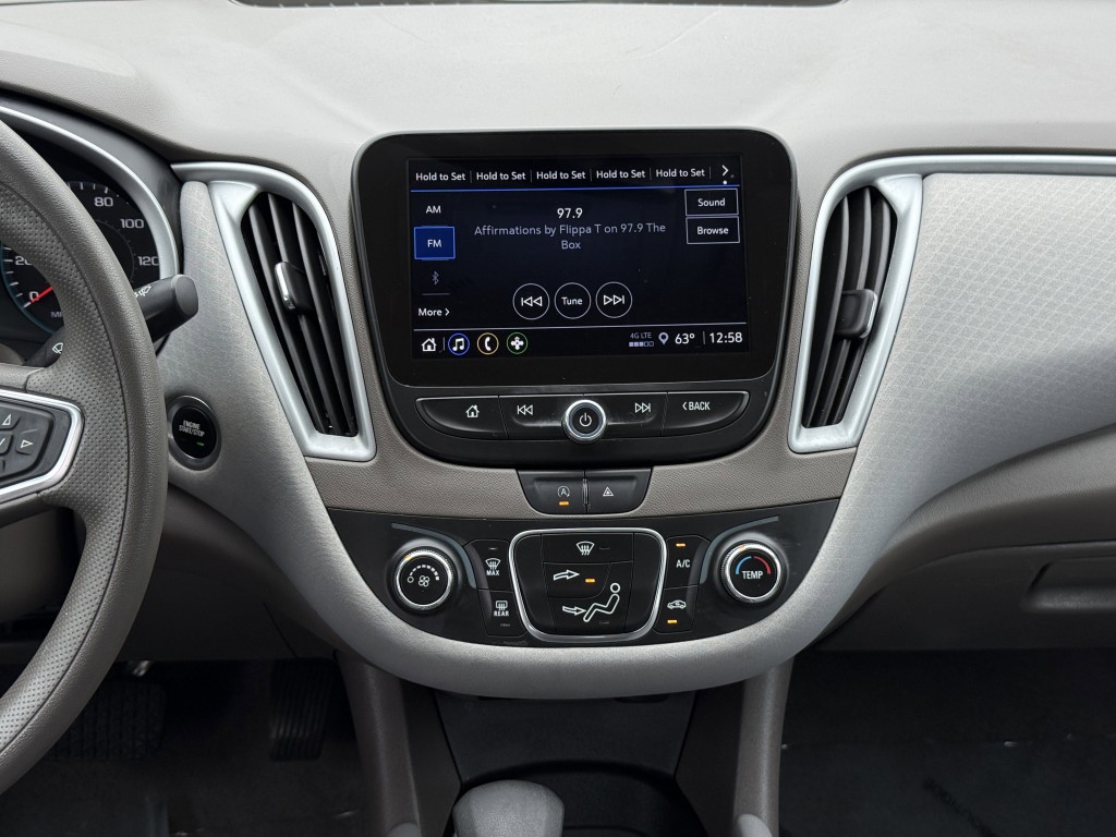 2024 Chevrolet Malibu Image 19