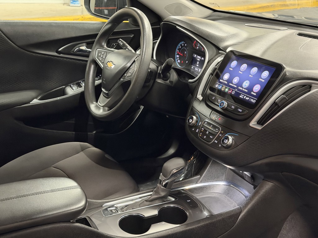 2023 Chevrolet Malibu Image 12