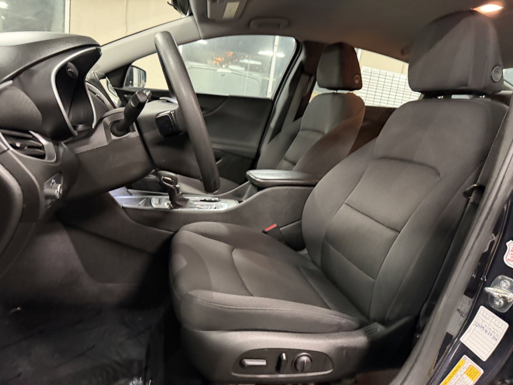 2023 Chevrolet Malibu Image 23